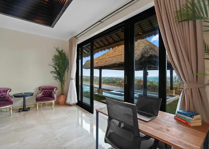 Lux 3br With Ocean Views, Pool & Full Kitchen ウルワツ