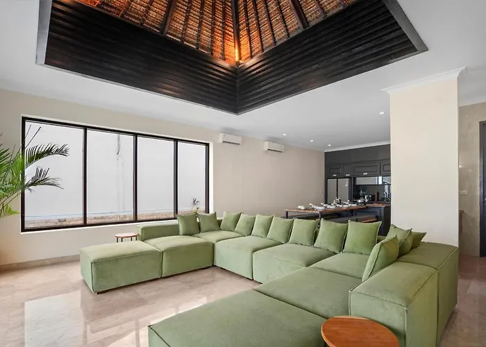 Lux 3br With Ocean Views, Pool & Full Kitchen ヴィラ ウルワツ