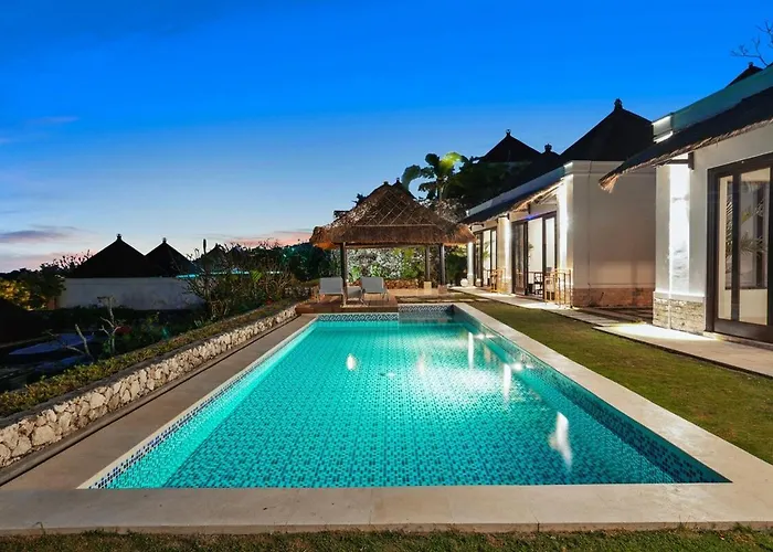 Lux 3br With Ocean Views, Pool & Full Kitchen * ウルワツ